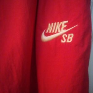 Nike SB Nylon Pants Size Medium